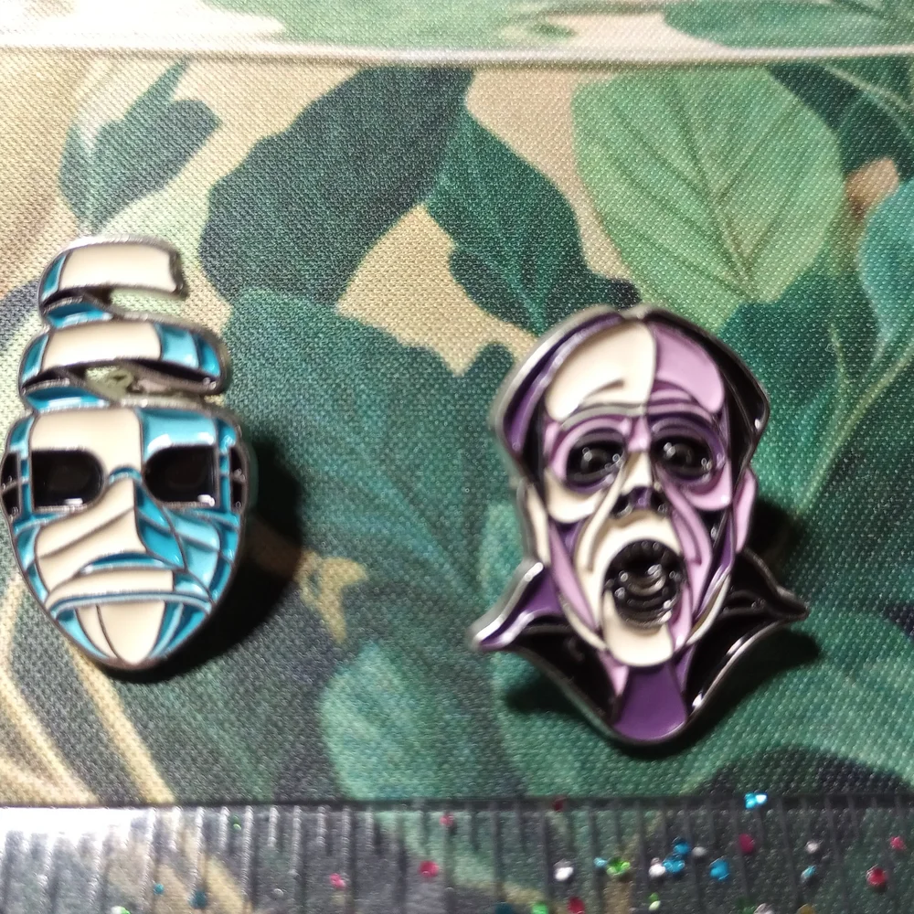 NEW Invisible Man & Phantom Of The Opera Universal Horror Pin Set Halloween Boo